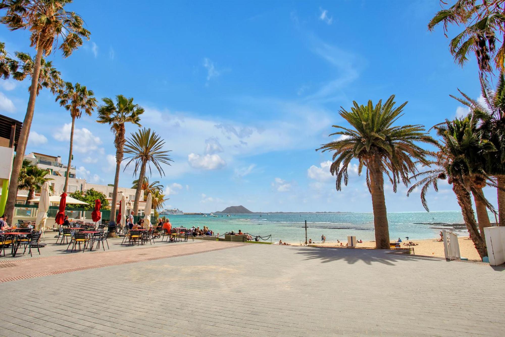 Oasis Royal Appartement Corralejo Buitenkant foto
